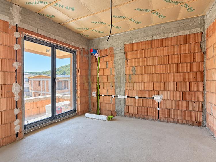 Duplex în Ansamblu Privat - SU 120MP | ST 250MP - Centura Razoare