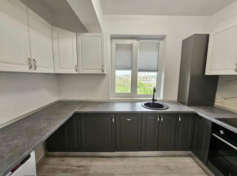 Apartament 2 camere | Parcare inclusă | 2 Balcoane | Tunari