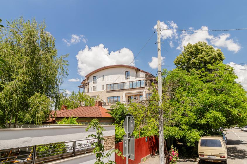 3 camere spatioase în zona Jiului – Piata Presei Libere, Sector 1 - 17