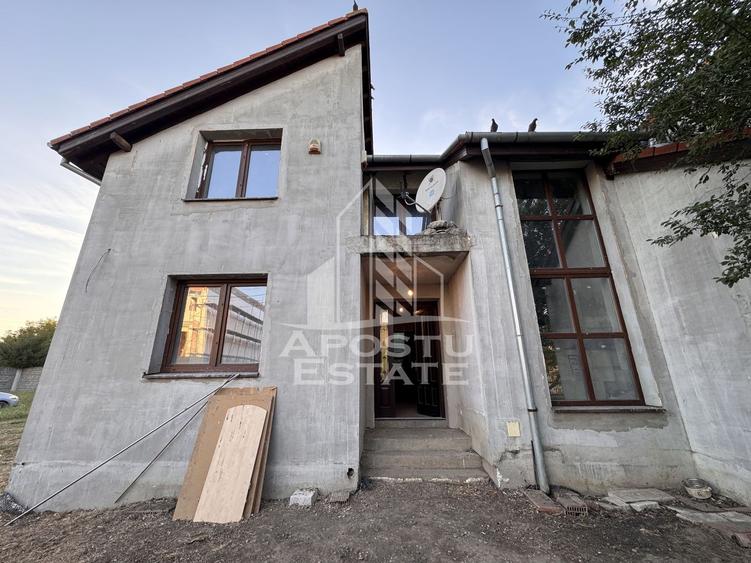 Casa la gri cu potential multiplu: birouri, cabinete, servicii | Giroc