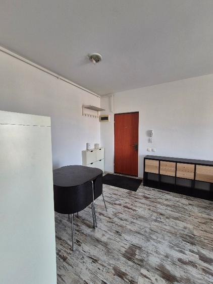 Vanzare apartament 2 camere