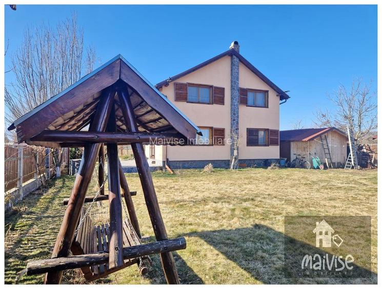 Casa de vanzare, Teren 927mp- Podul Olt , zona Centrala - 41