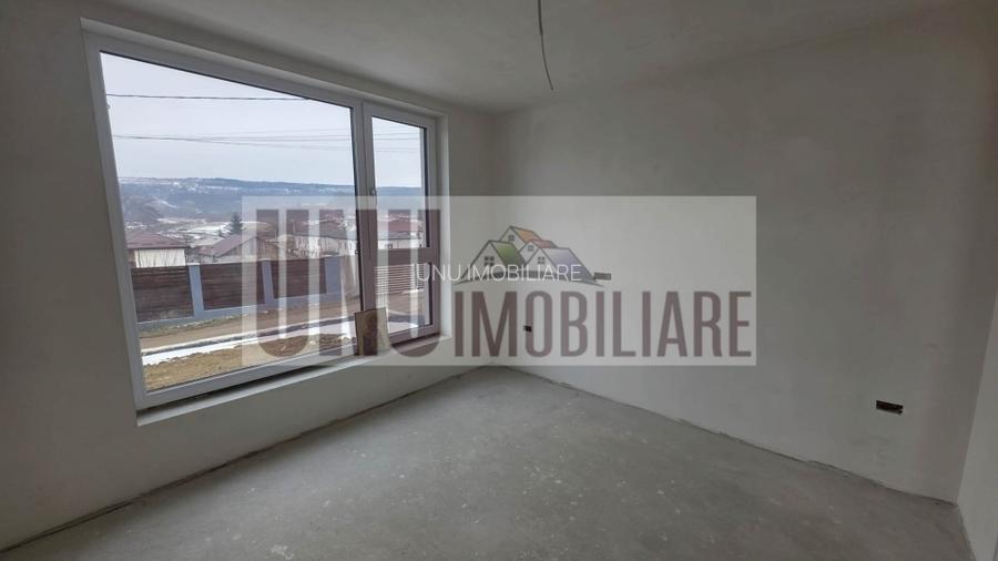 Comision 0%  Casă 200 mp utili  4 dormitoare 4 băi Bucium – Șos. Bârnova 700 mp teren - 9