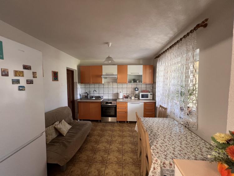 Casa individuala de vanzare 200mp, 7 camere, , Alba Iulia, cetate ultracentral