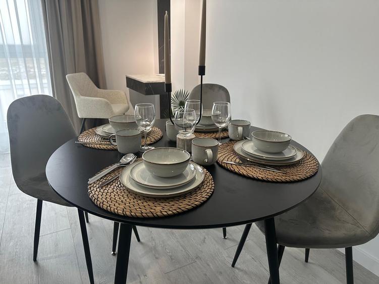 Se vinde apartament cu 2 camere, situat în Tunari
