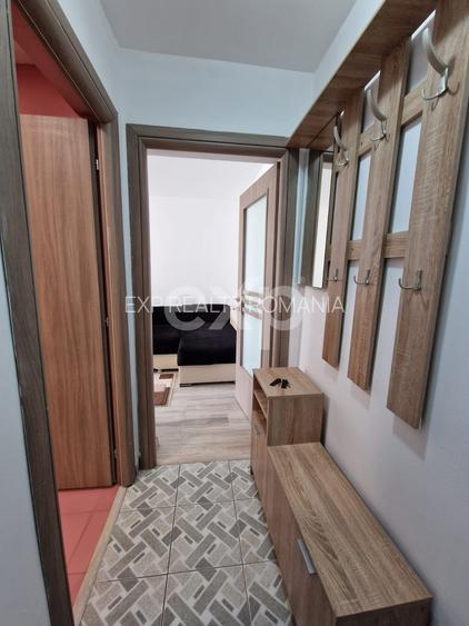 Apartament 2 camere de închiriat Poarta Bucuresti,et 2 - 4