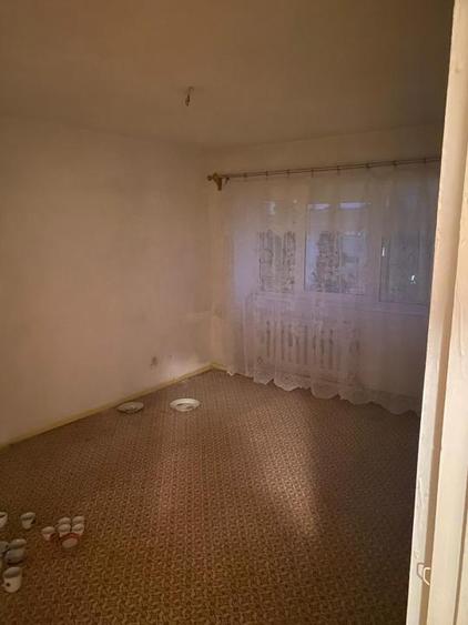 Apartament cu 2 camere decomandate,etaj intermediar,cartier Zorilor