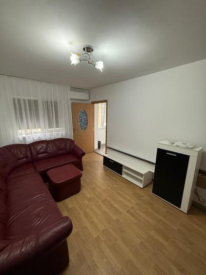 Alexandru - Minerva - Piata - 2 camere decomandat - mobilat - liber