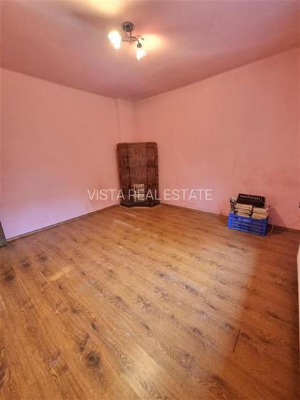 Spatiu Multifunctional, Pretabil birouri, servicii, cabinete. Zona Noua - 4