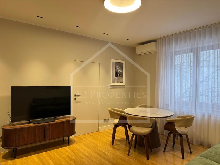 Apartament 3 camere | Renovat Premium | Centrala | Capitale