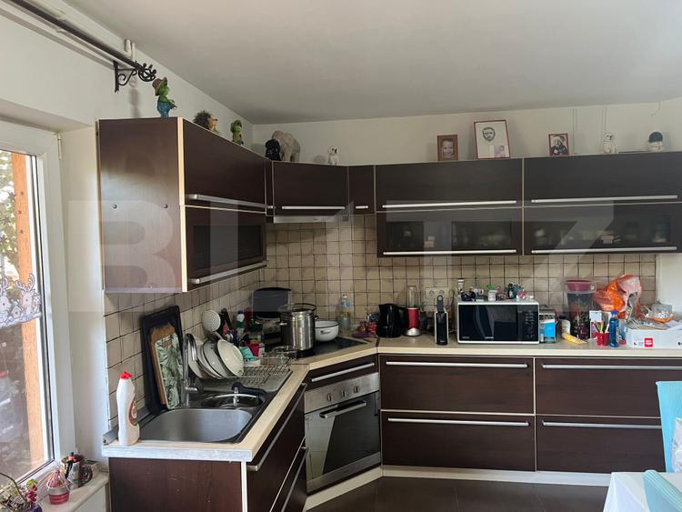 Casă în zonă liniștită – Sângeorgiu de Mureș, 200 mp, teren 500 mp