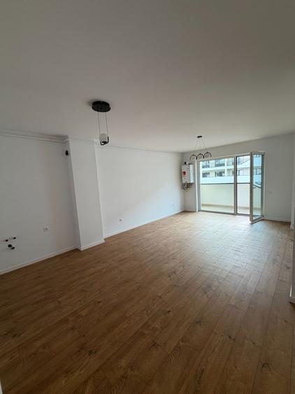 Apartament cu două camere, semidecomandat, finisat | Zona Eroilor