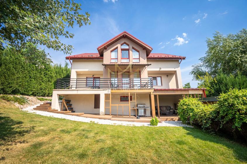 Casa superba individuala | 5 camere | 280 mp | cart. Europa!