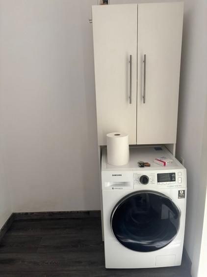 Proprietar inchiriere garsoniera cu loc de parcare inclus