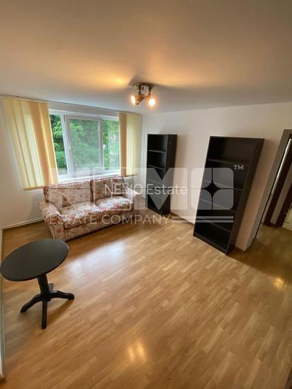 Apartament de Vanzare  Et.2 I Suceava/Policlinica I 78.000 Euro - 2