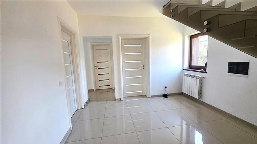 Sacele, casa P+E, de inchiriat