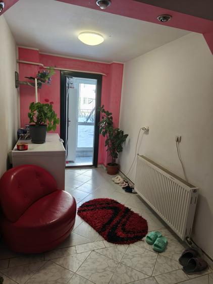 Apoartament 2 camere zona Primaverii , parter ,mobilat si utilat , garaj