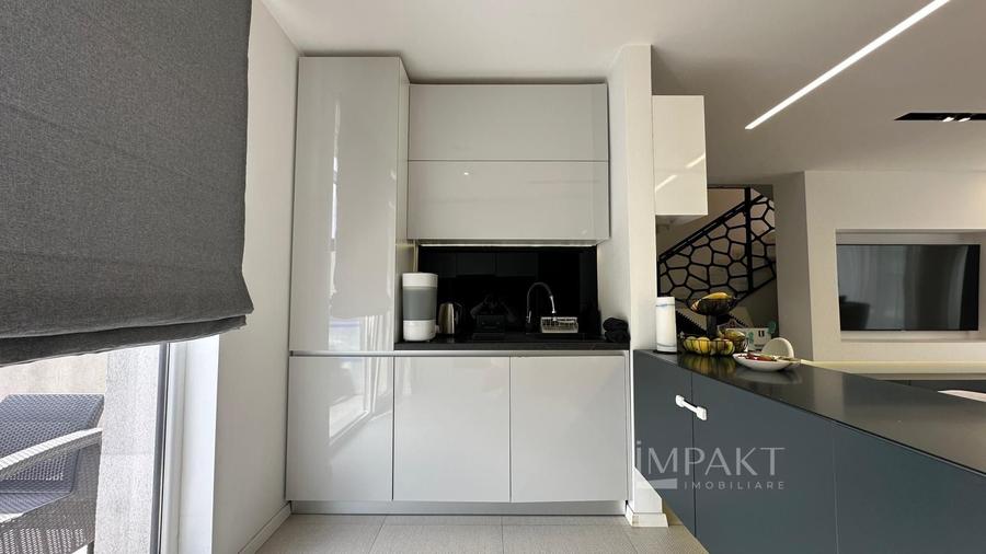 Penthouse Sopor | 120 mp | Design Modern | Terase 60 mp | 2 Parcari