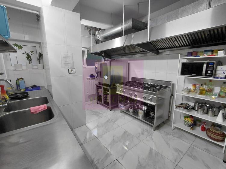 Unirii-Camera de Comert, Penthouse scara, lift privat, terasa privata
