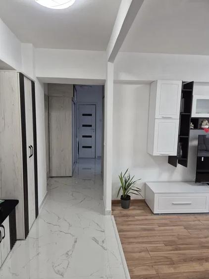 Apartament 3 camere, decomandat, 96 mp, ac, boiler, balcon, Victoriei
