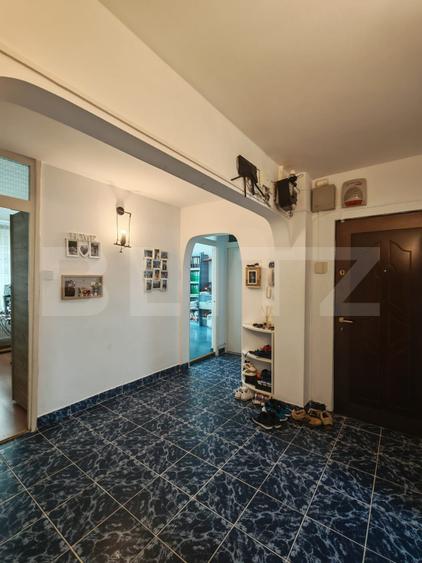 Apartament cu 4 camere, decomandat, 75 mp, zona Parcul Teilor