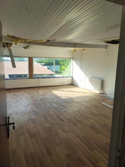 Vand teren comercial la E85 – Fostul Complex Roata Vietii