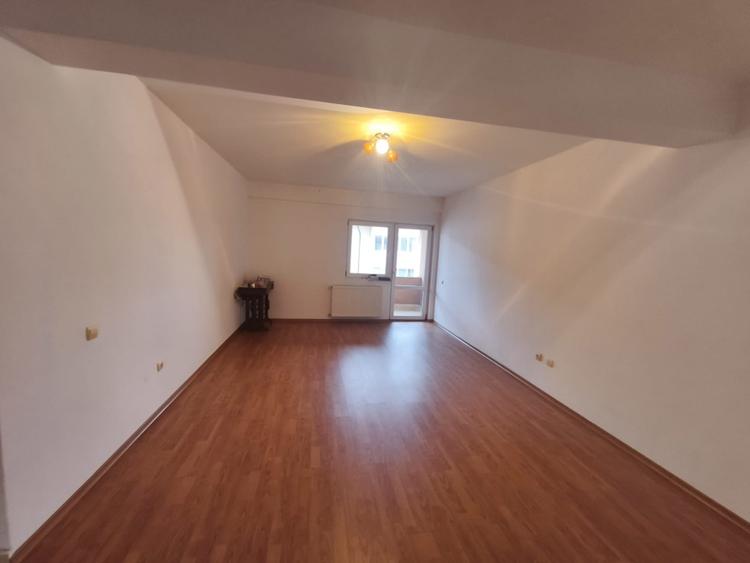 Apartament 2 camere, 78mp, Radauti