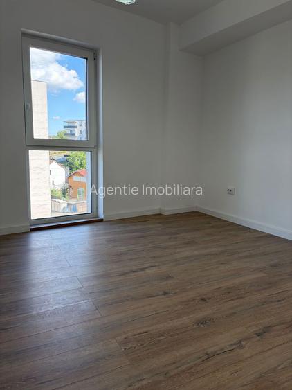 Apartament spatios | 102 mp | 3 dormitoare | parcare | C. Baciului - 8