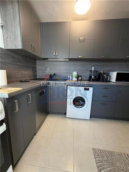 Splaiul Unirii, Horoscop, 6 8, 70mp, renovat, pret 500 EUR - 8