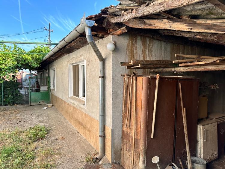 Vând casă cu grădină în Cugir