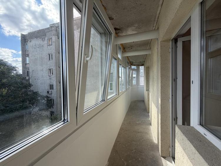 Apartament renovat si mobilat nou | Prima inchiriere | Langa metrou si Sun Plaza