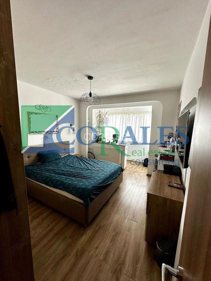 Zona Circumvalatiunii | Apartament 4 camere spatios | Etaj intermediar - 3