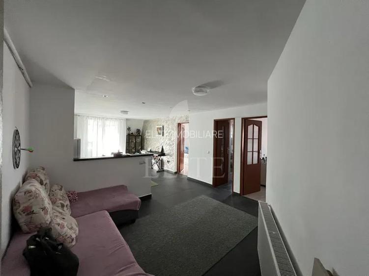 Apartament 3 camere în zona INTERSERVISAN