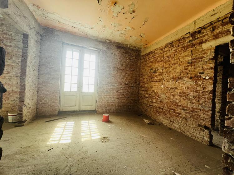 Cladire renovabila pretabila Hotel, Azil, Scoala, ApartHotel, sau Rezidentiala