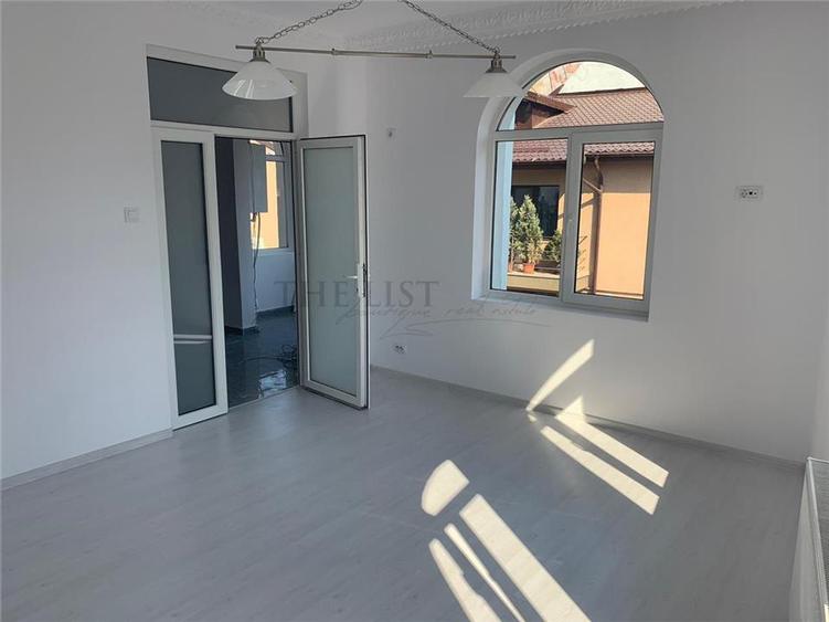 Vila 9 Camere | Locatie Centrala | ROMANA