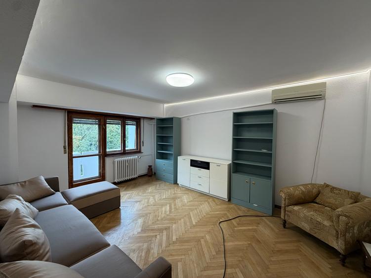 Închiriere Apartament 3 camere pe Bulevardul Unirii | Prima închiriere