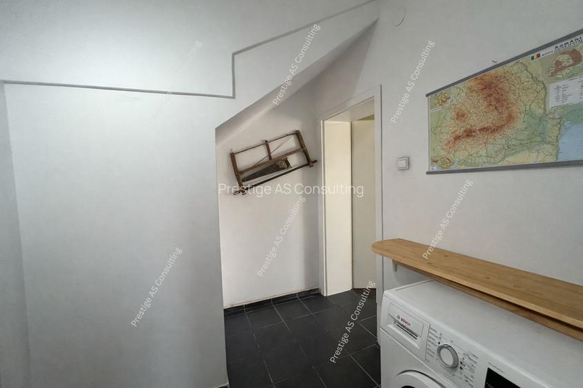Vila individuala renovata complet | 6 camere | 500 mp teren | Str Jean Monnet - 21