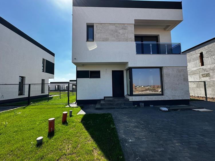 Casa Individuala – Ansamblu Nou 4 Camere - 3 Bai - Teren 476 mp – Berceni/Vidra
