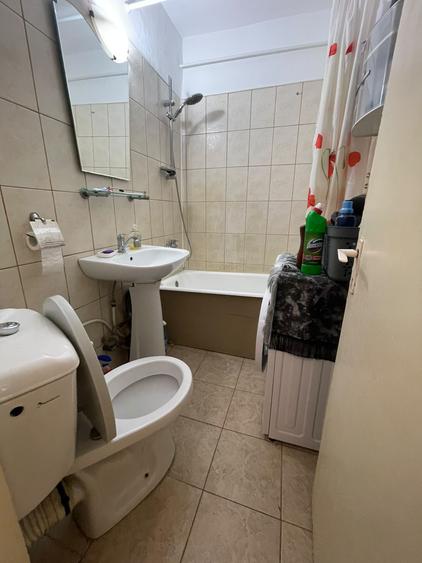 Garsoniera, etaj 3, zona Metalurgie