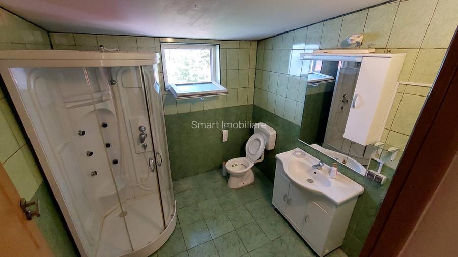 Casa cu 8 camere + 800mp teren Cisnadie zona Centrala - 13