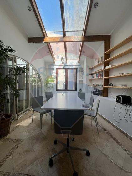 Apartament cu 4 camere de închiriat în zona Dacia pretabil birou