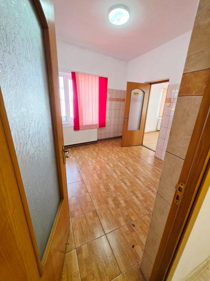 Spațiu comercial/birouri de închiriat – zona Dorobanțu