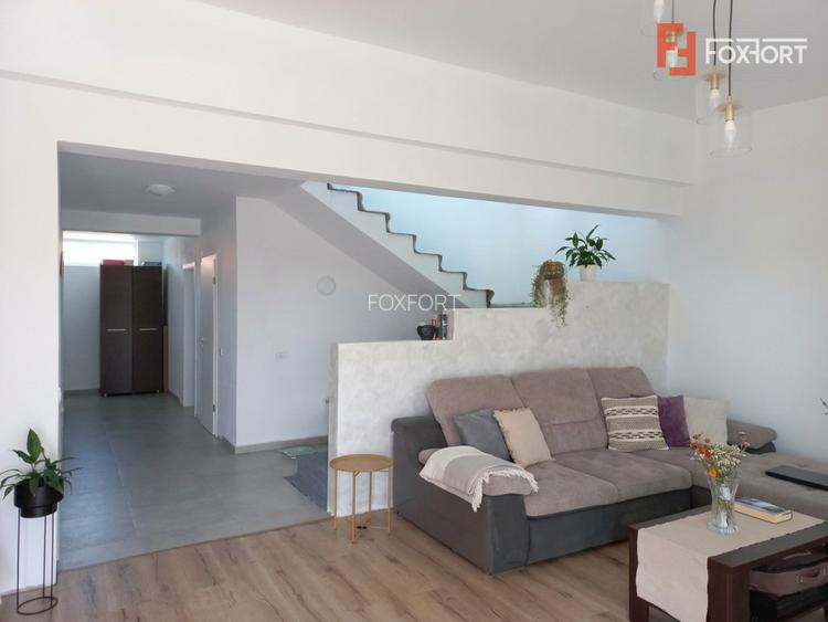 Casa individuala cu 5 camere, garaj si teren de 772 mp - zona Ghiroda