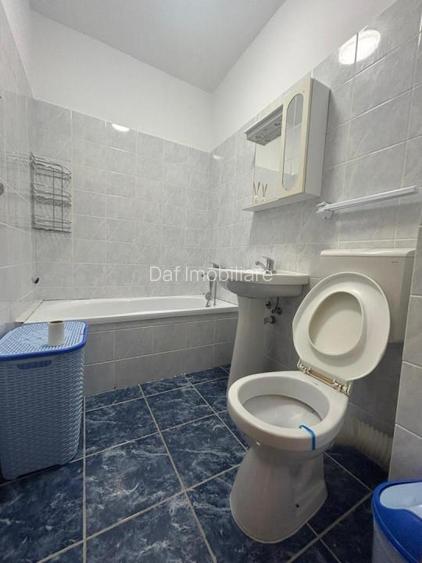330 euro -garsoniera 32mp-centrala proprie -metrou aproape - 8