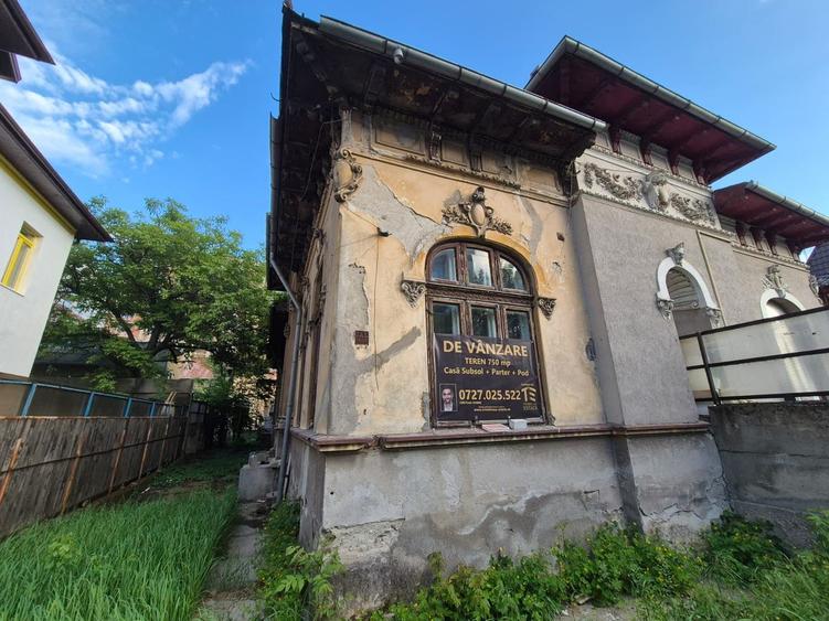 Proprietate spectaculoasă dublu acces – teren 750 mp – Amprenta 300 mp