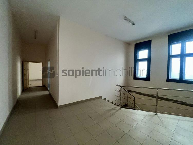 Spațiu comercial / birou ultracentral - Piața Ferdinand, Oradea