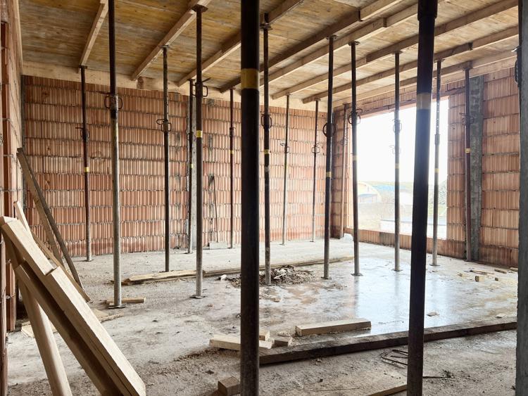 Duplex, 108mp utili, 375mp Teren, Panouri solare, Nou - Sacalaz
