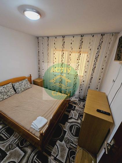 Apartament 3 camere, etaj 2, zona Posta Mare