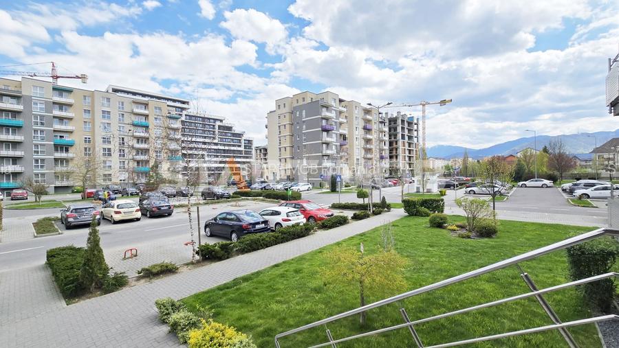 Apartament cu boxa si parcare zona Coresi - 12