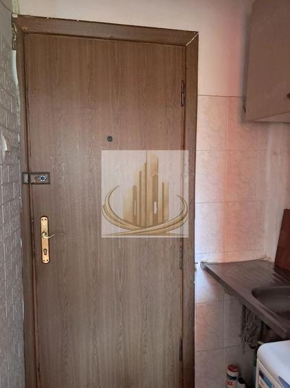 Garsonieră de vânzare UMT | 18 mp | Etaj 3